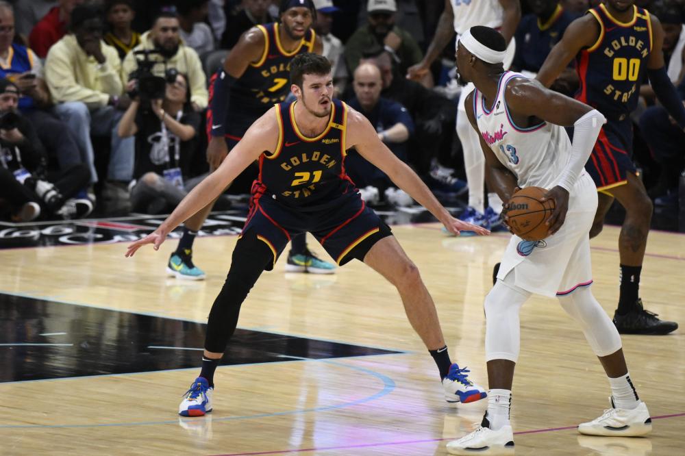 禁赛令将迫 禁赛令将迫