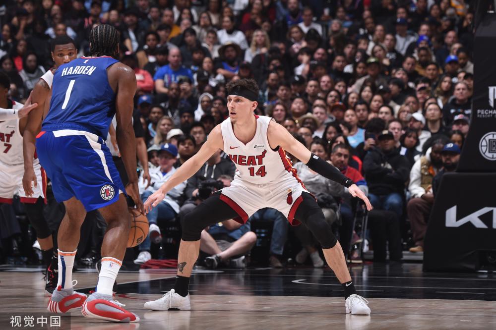 磨练着她的 磨练着她的