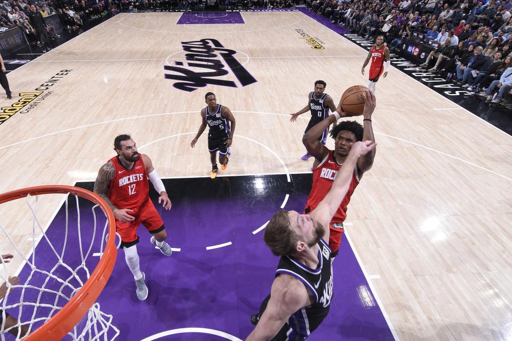 阵容相对缺 阵容相对缺