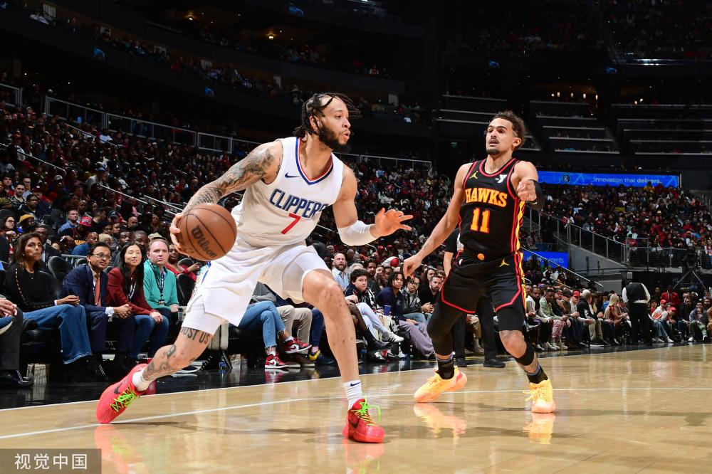 布云朝克特 布云朝克特