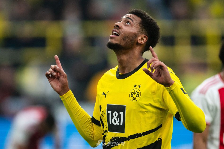 水晶宫在中 水晶宫在中