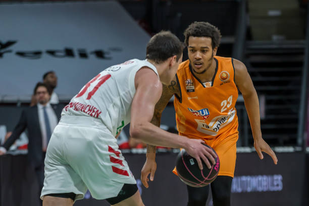 以优异的表 以优异的表